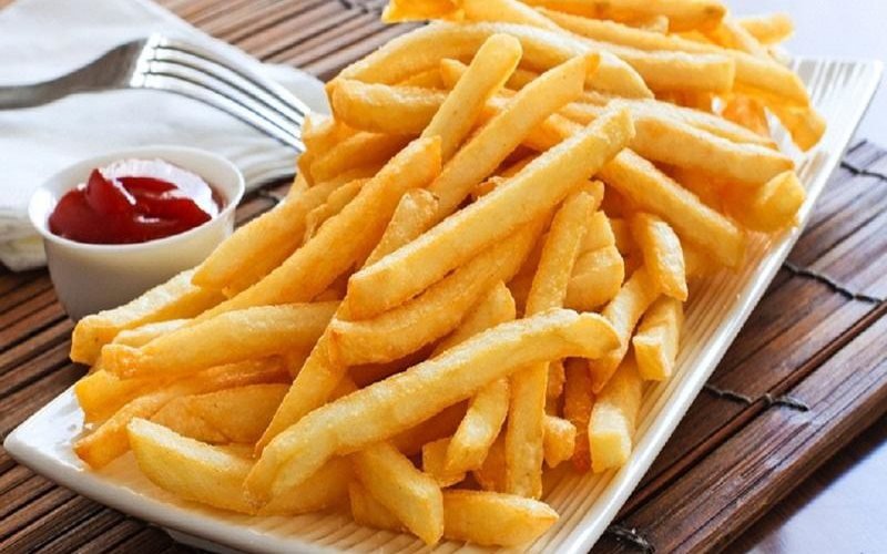 20220113_041425_310216_an-mau-doi-21-max-1800x1800-1 Bạn có thể gặp tình trạng ăn mau đói khi dùng khoai tây chiên